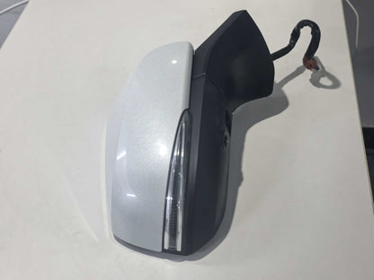 2024 Toyota Sienna R MIRROR