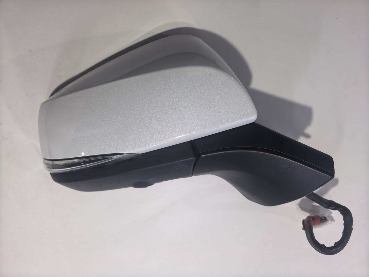 2024 Toyota Sienna R MIRROR