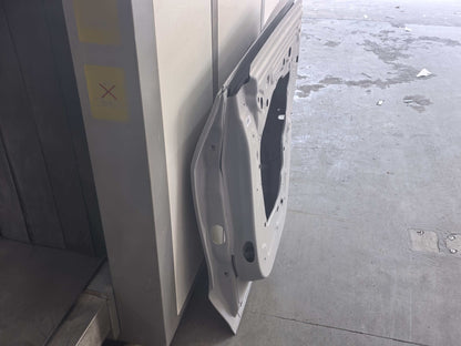 TESLA MODEL Y RIGHT REAR DOOR