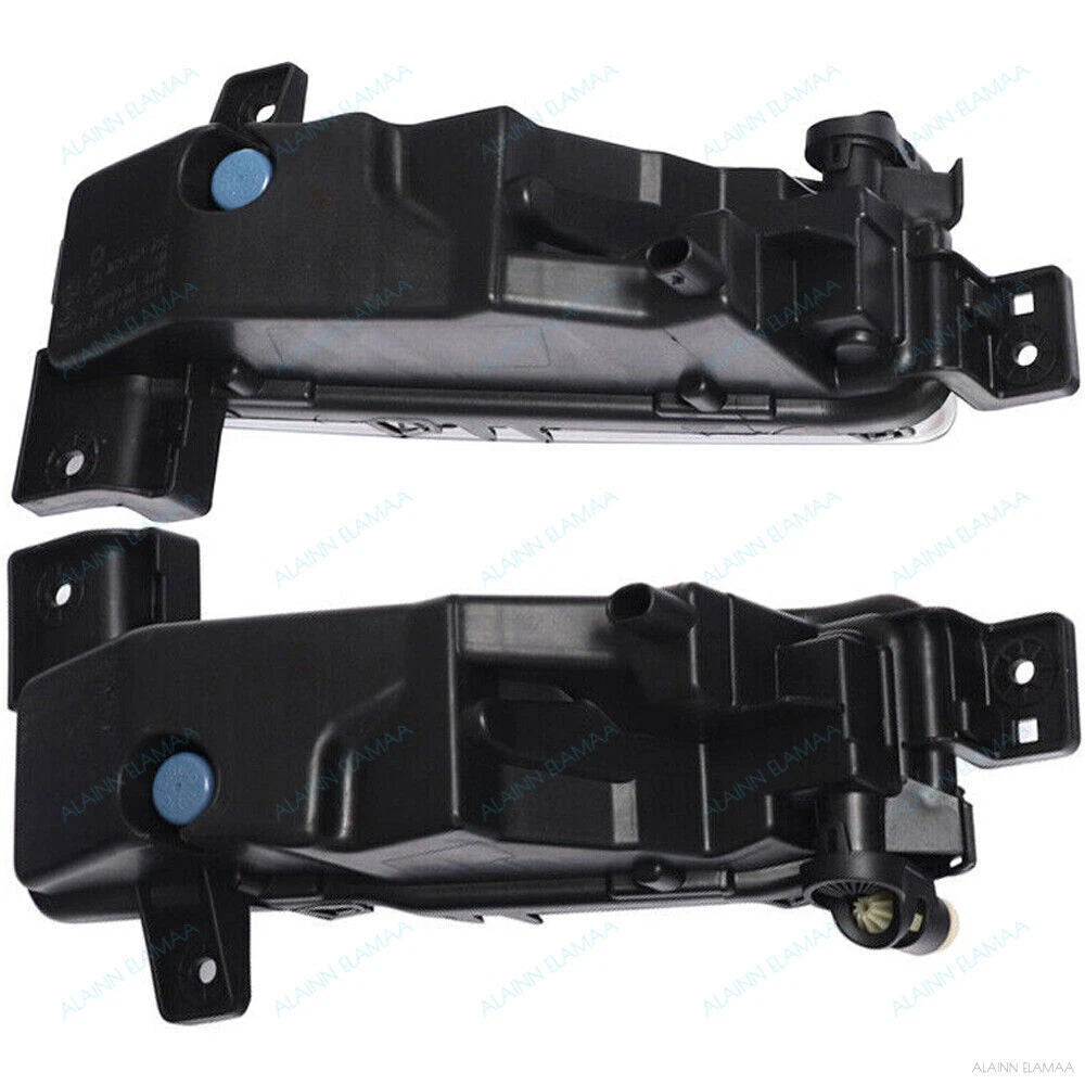 BMW 330i Front Bumper Fog Light Assembly 63177433788