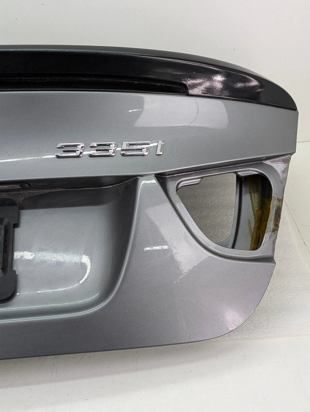 BMW 335i Trunk Lid W/Spoiler 41627254425